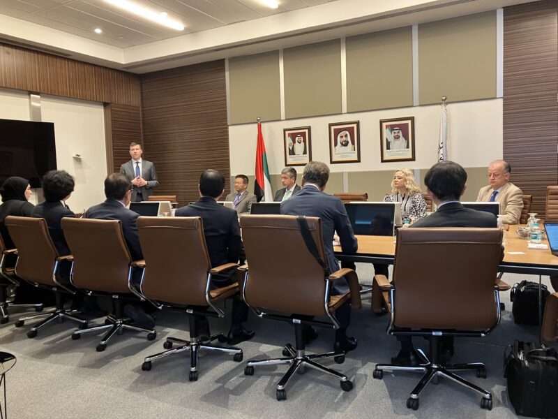 日本 UAE 産学国際連携プロジェクト実行委員会への出席